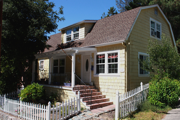 click to view larger image A 1930s Colonial Revival house in Martinez, CA.