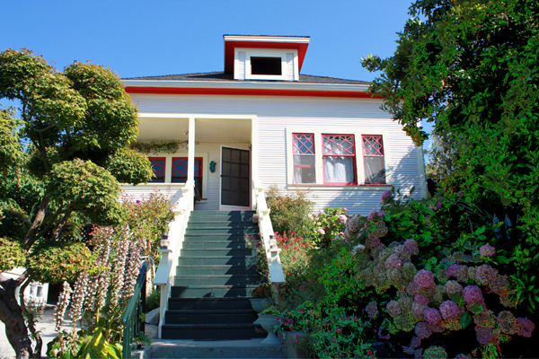 click to view larger image An 1880 house in Martinez, CA.